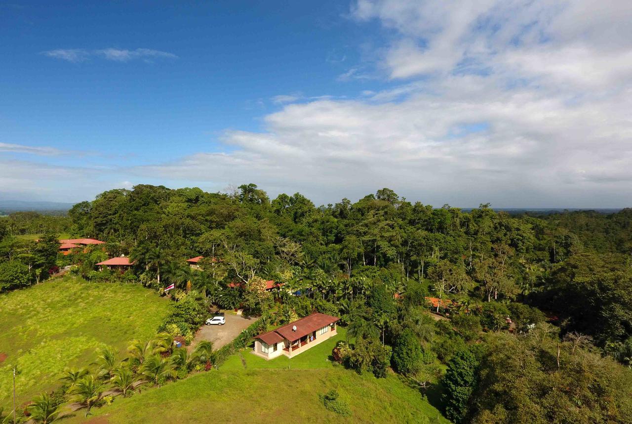 La Finca Lodge La Fortuna Buitenkant foto